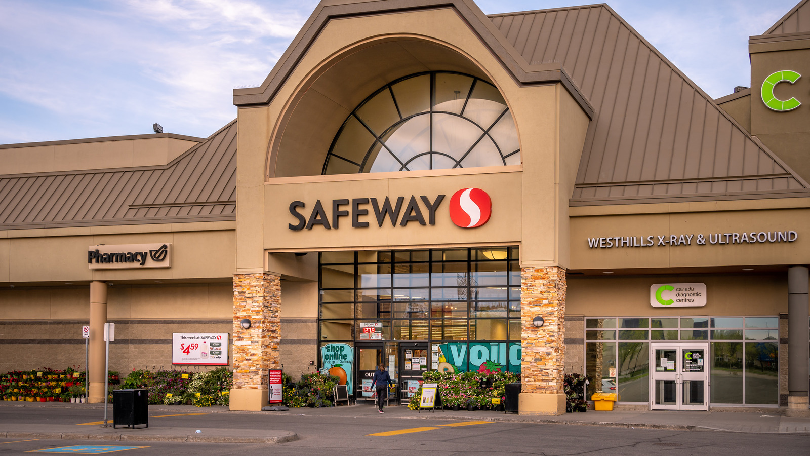 Safeway Holiday Hours